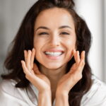 Simple Jawline Exercises to Tone Your Face